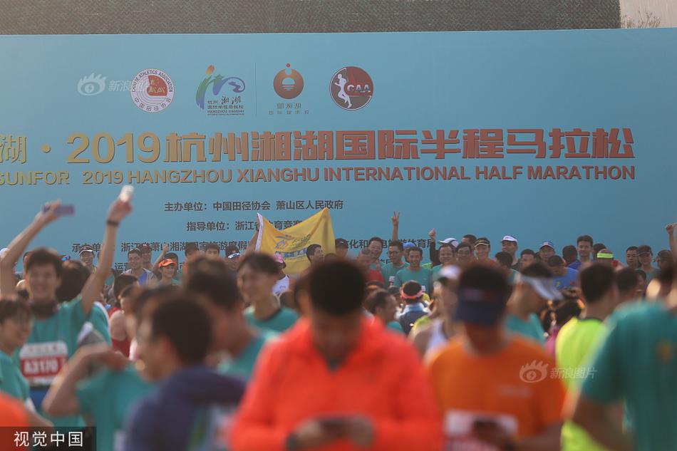 H无码动漫