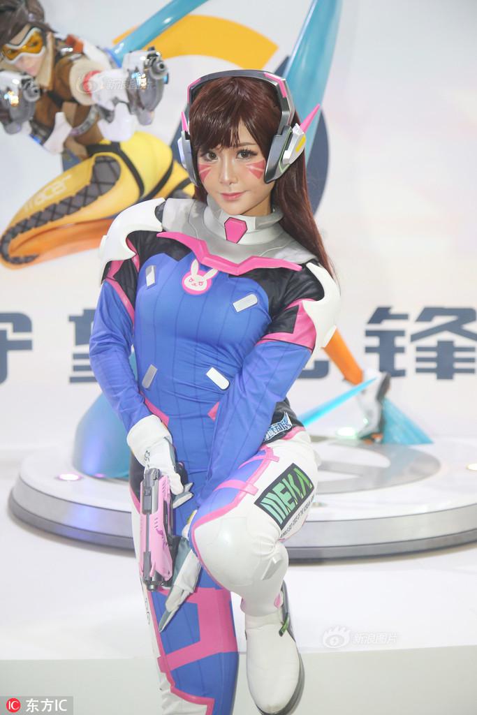 免費看黃 ??色网站
