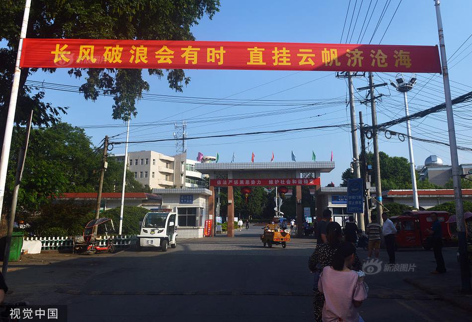 蜜桃国精产品二三三区