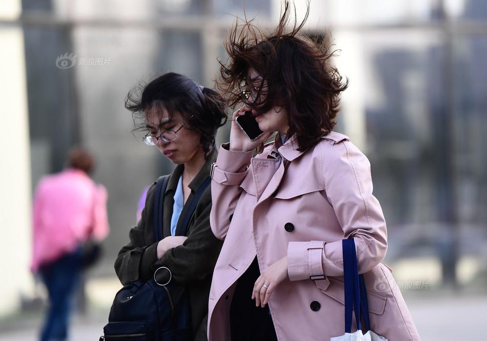 镶珠妈妈儿子最新视频