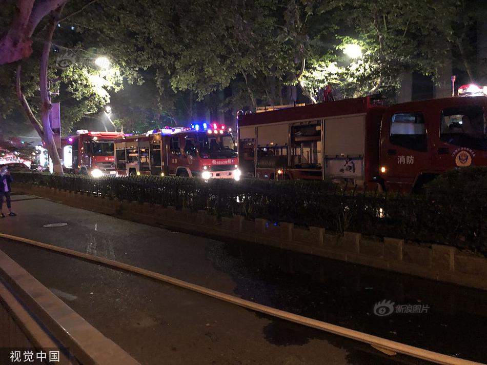 不知火舞被 18禁同人真人