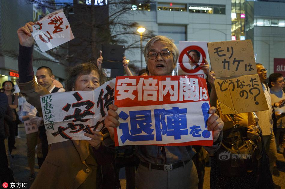 Free???白袜自慰