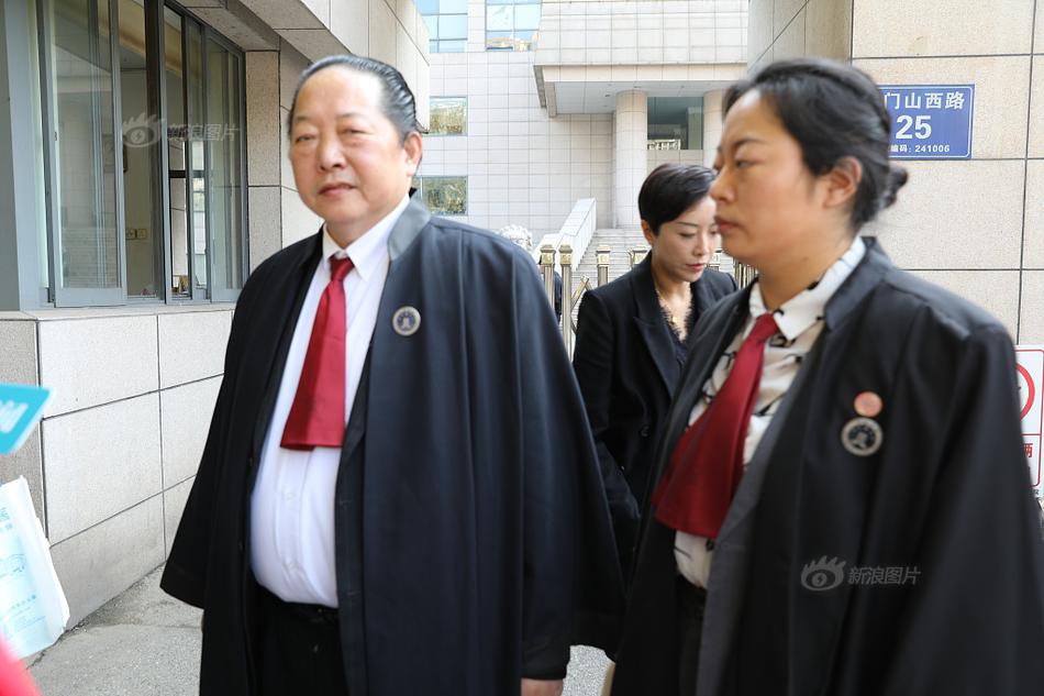 100岁老太婆裸交