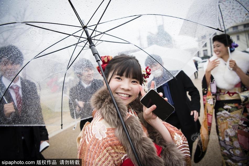 欧美妇女孕乱伦