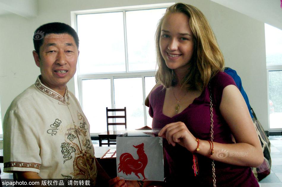 美女被操出白浆