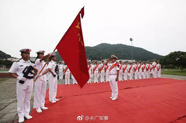 小小拗女BBwBBwBBw视频
