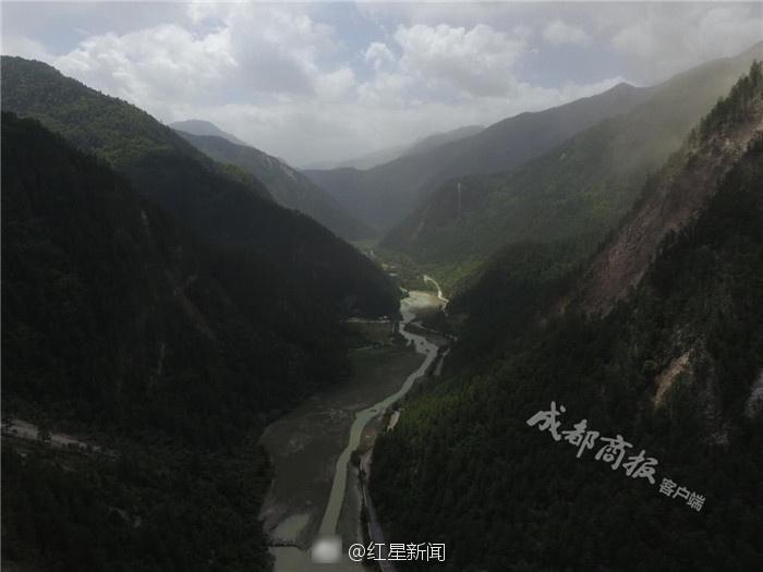 国产黄色三级Av在线