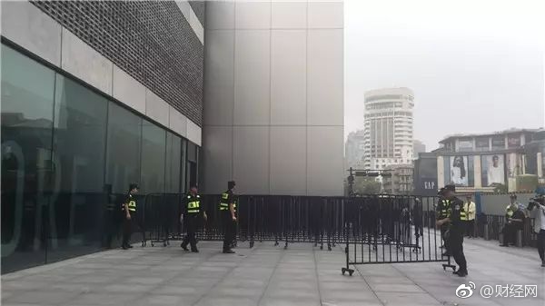 港澳门人口_港澳通行证图片(3)