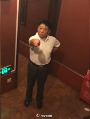 男女扒开双腿猛进入爽爽免费