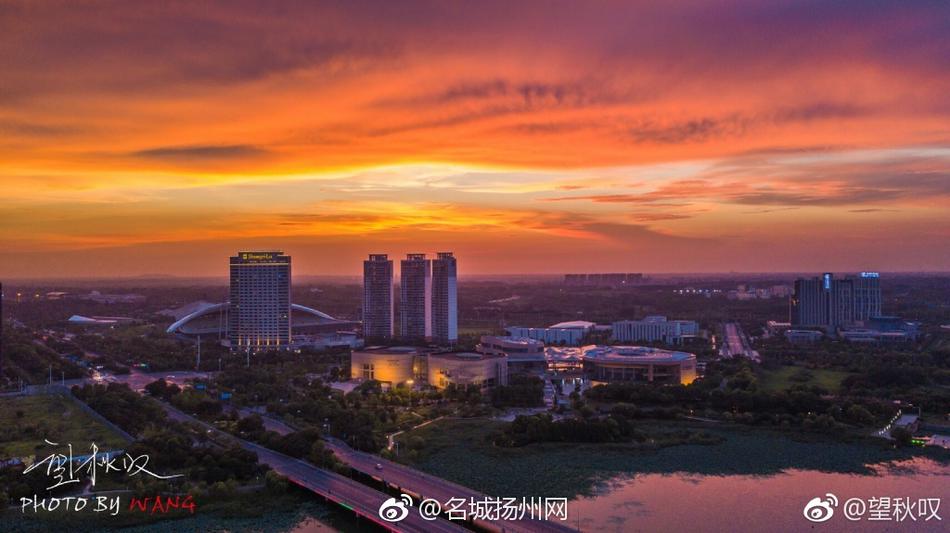 欧美又粗又硬又爽直播大片