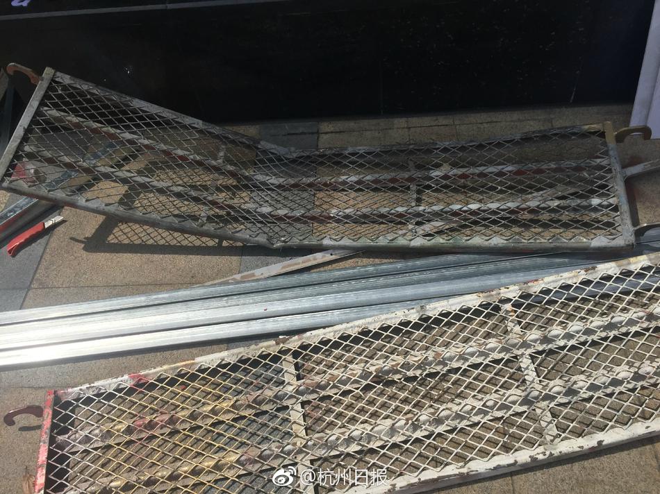 岳妇灬闺蜜灬96XX