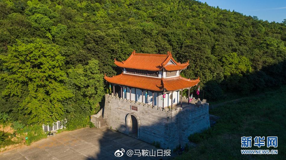 日本无码AⅤ波多野结衣作品