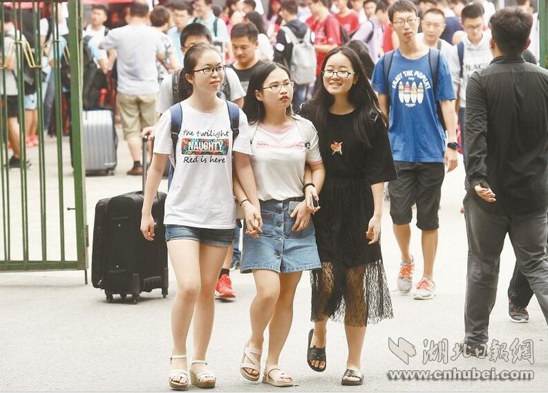 午夜成人福利