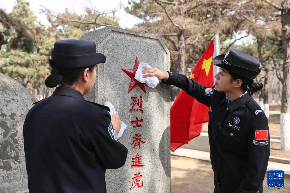 性按摩Xxxx裸体瑜伽视频播放
