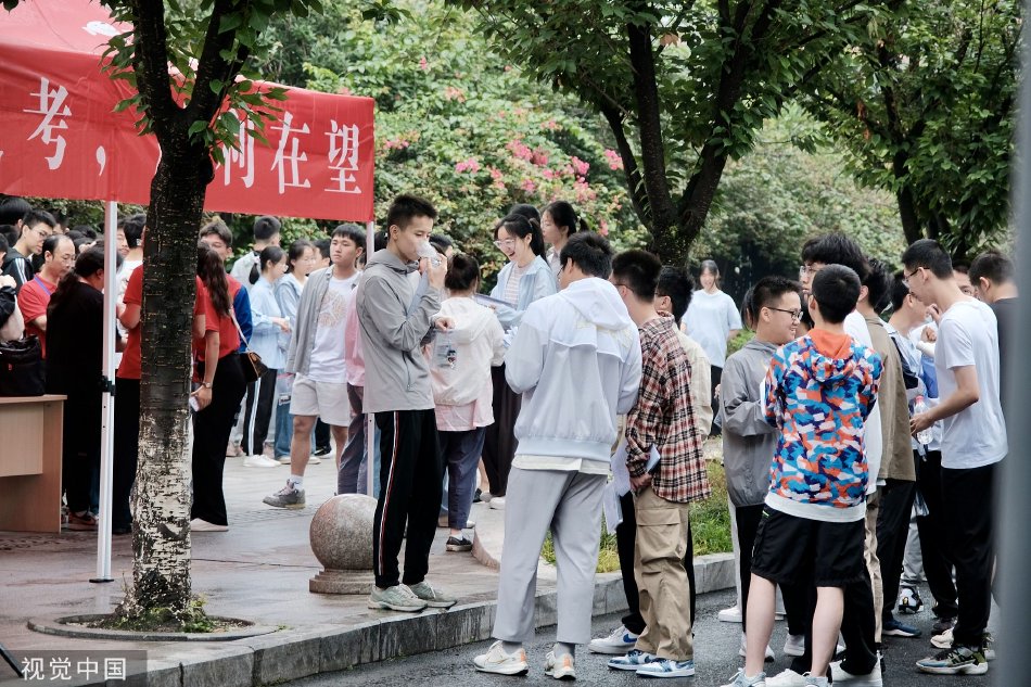 精品第一页