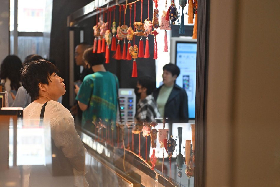 请播放台湾全黄色三级片日本三级