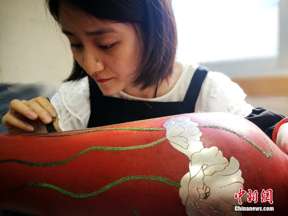 色戒中吸奶头高潮了几次