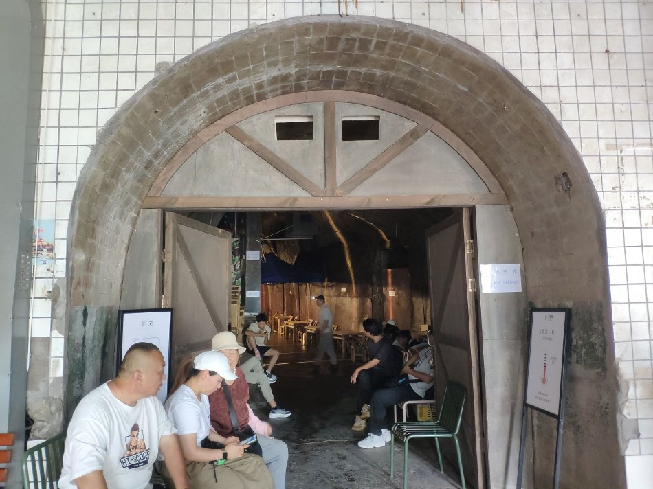 亚洲黄色Hd网站
