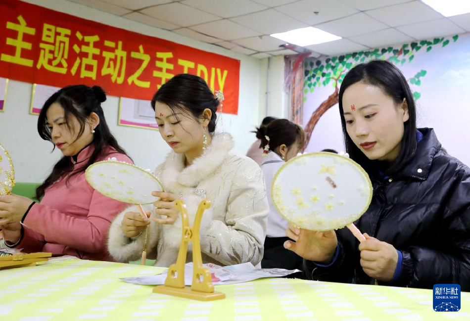 沙特少妇Xxxxⅹ做受