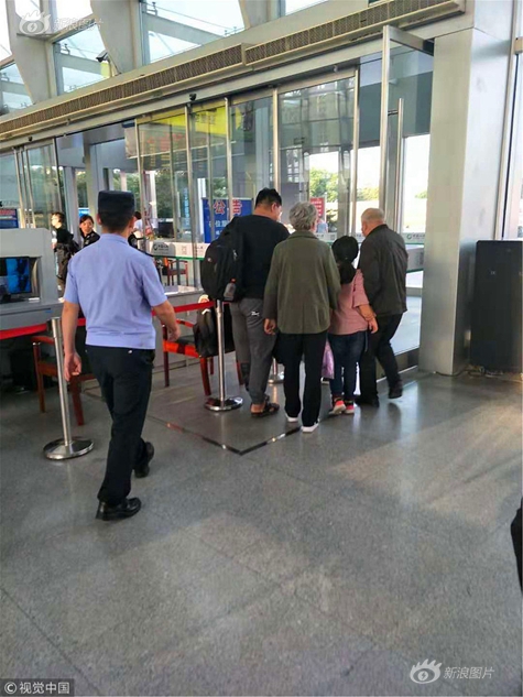 操大胖美女逼视频