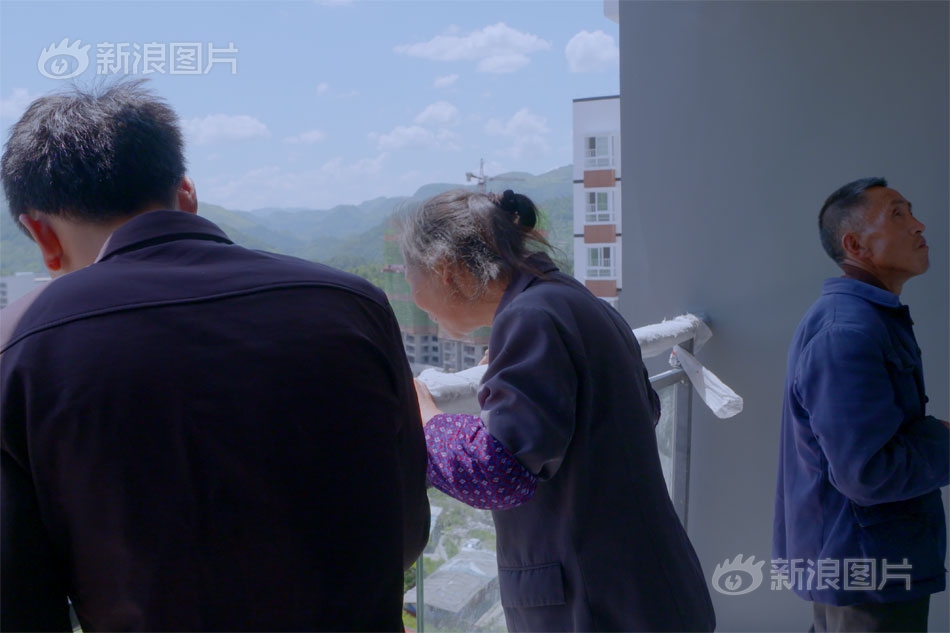 欧美西方狗操女入比网站