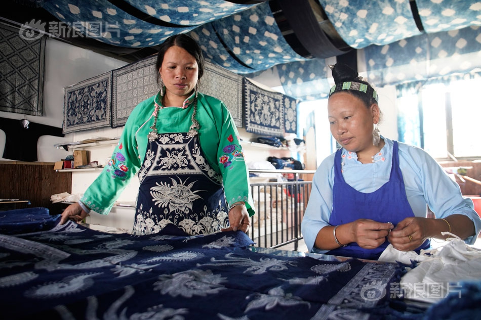 一个都不能少：苗家女开蜡染体验馆月入三万