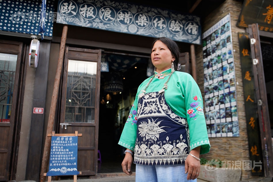 中国卖婬BBW士多毛