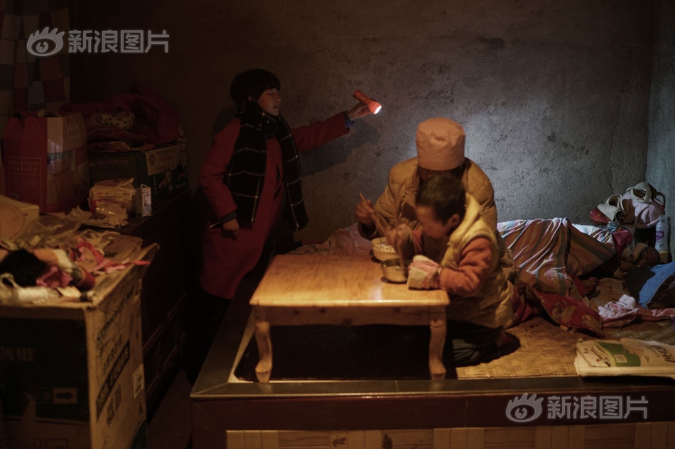 在线 成人 色情