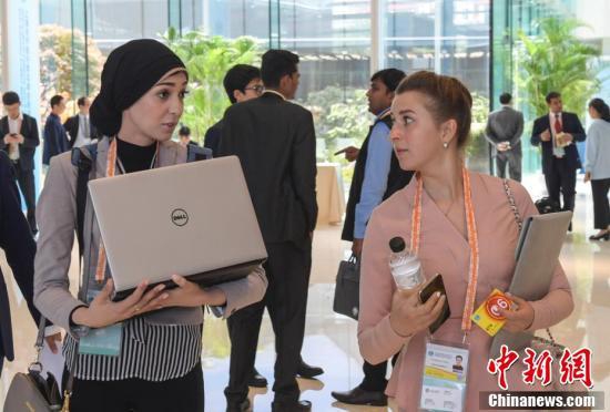 女儿大学同学，在线视频信息与剧情介绍