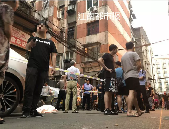 愛嬢，在线观看与剧情介绍