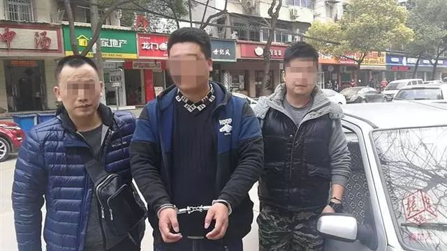 偷拍鮑魚