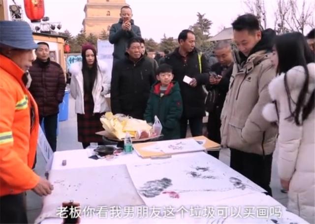 垃圾分类科普体验馆成网红“打卡地”