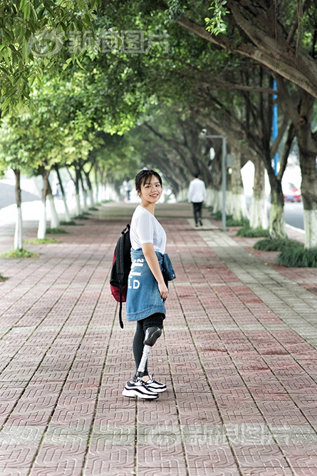 97超碰人人澡人人爱学生