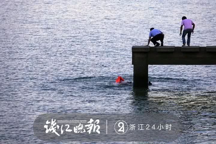 密桃AV