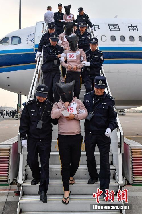 水無月