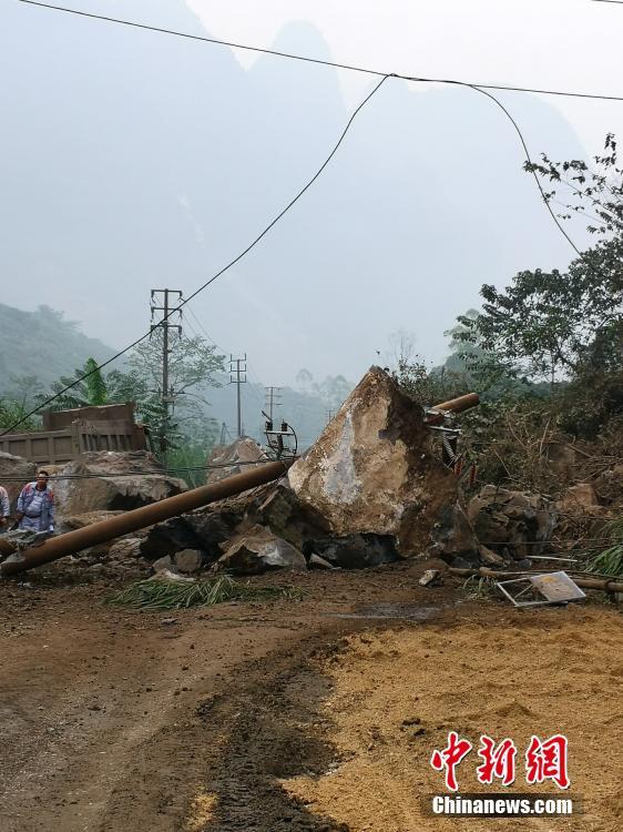 搜搜裸模张筱雨的裸体艺术视频