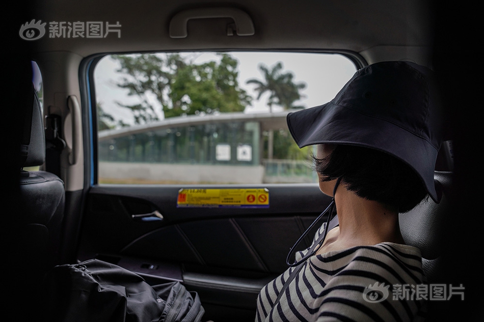 出租车婚纱照_出租车卡通图片(2)
