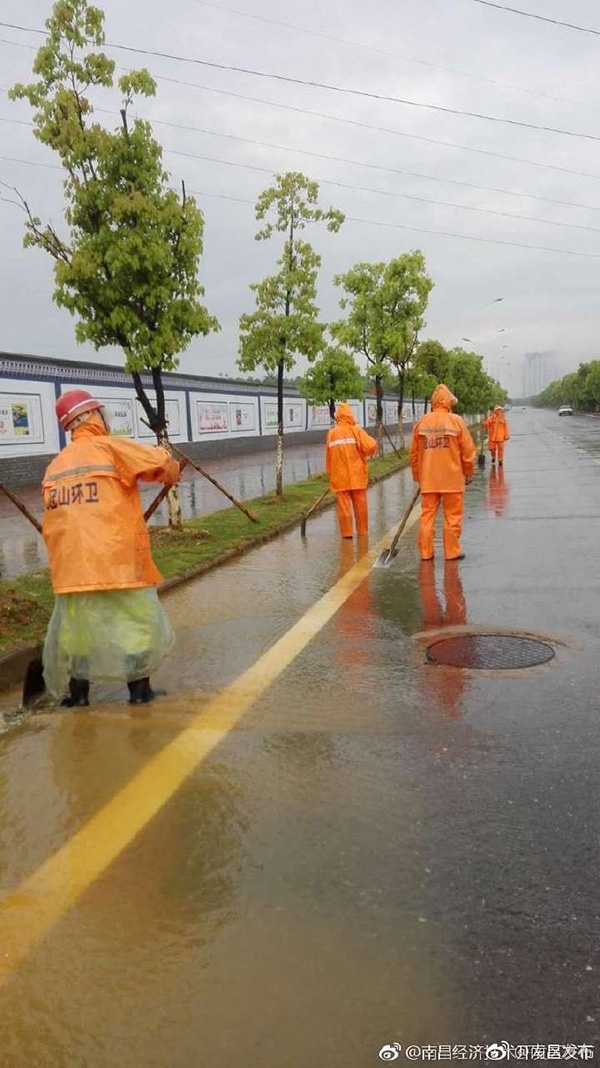 脱 让摸 日本