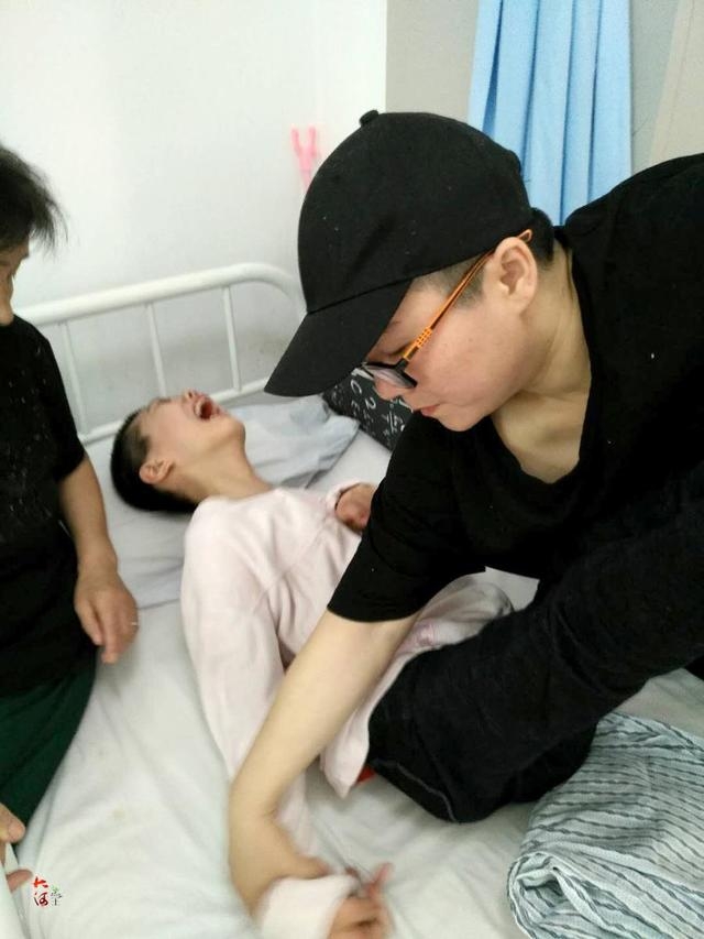 无码秘 蜜桃一区二区三区