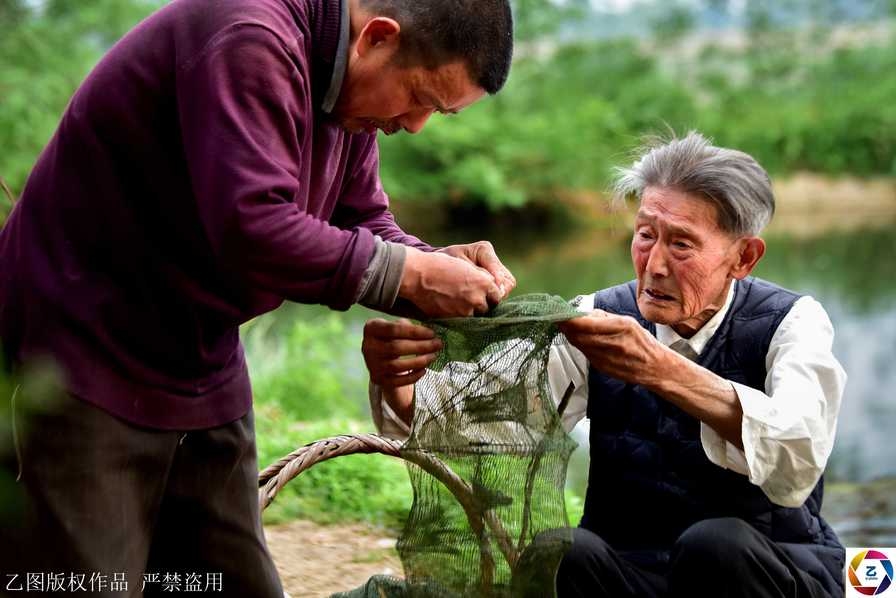 巨人Freesex黑人又粗又大