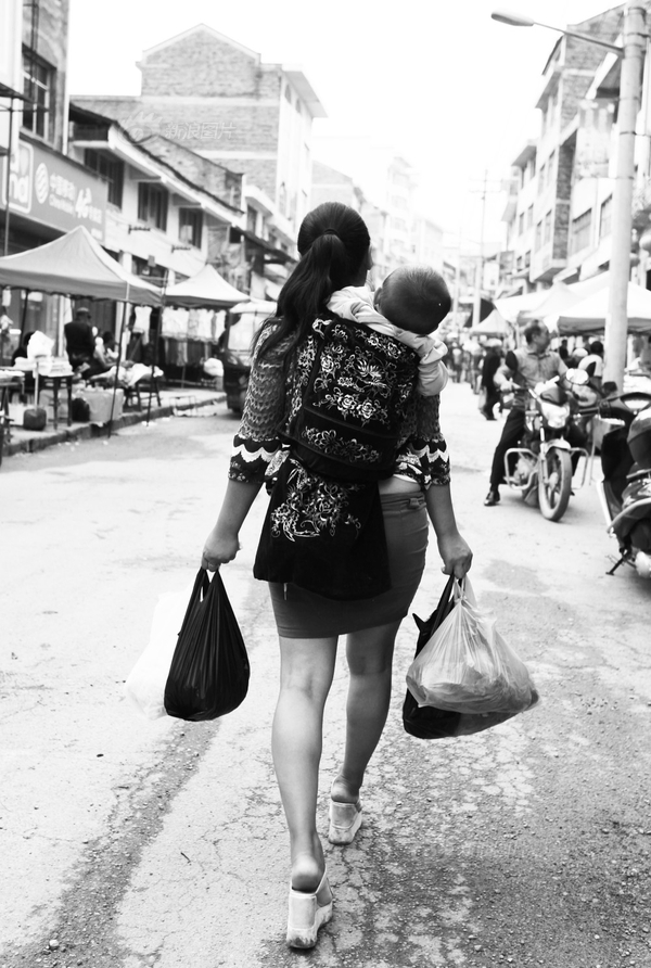 白丝校 脱白丝让我c