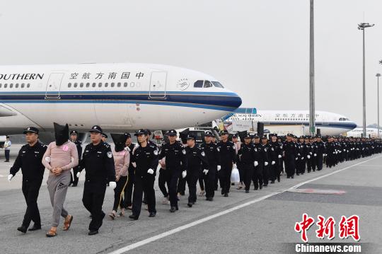 附近小姐服务在哪,附近小姐服务在哪个位置
