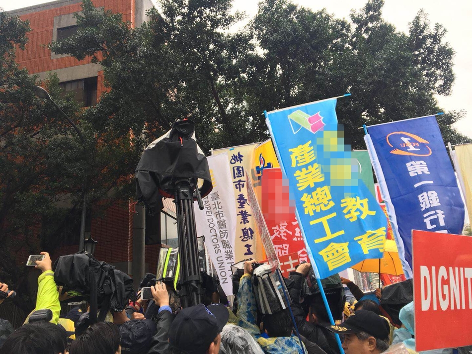 色情 免费 电影