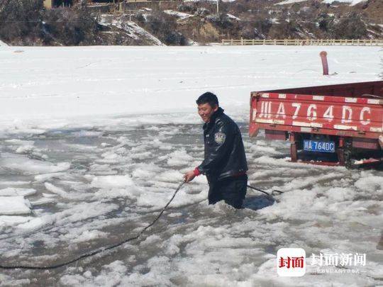 给我播放个免费的黄片