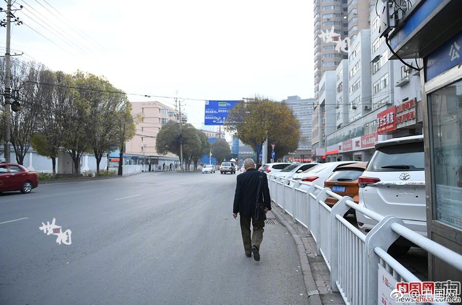 又白又肥老妇人XXX