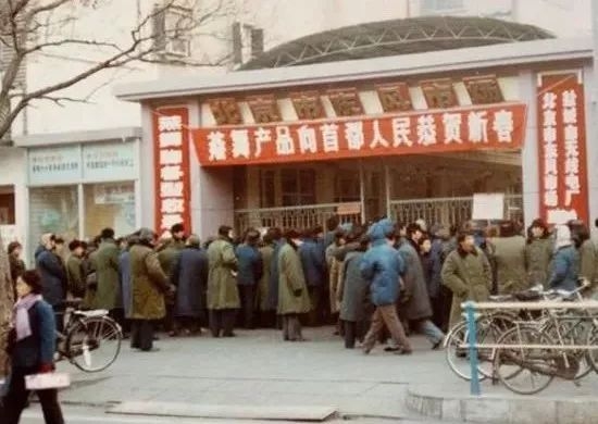 国产全肉乱妇杂乱视频