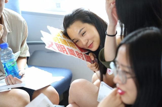 愛薇兒免費影片