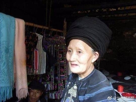 粉嫩虎白女p虎白女蜜桃