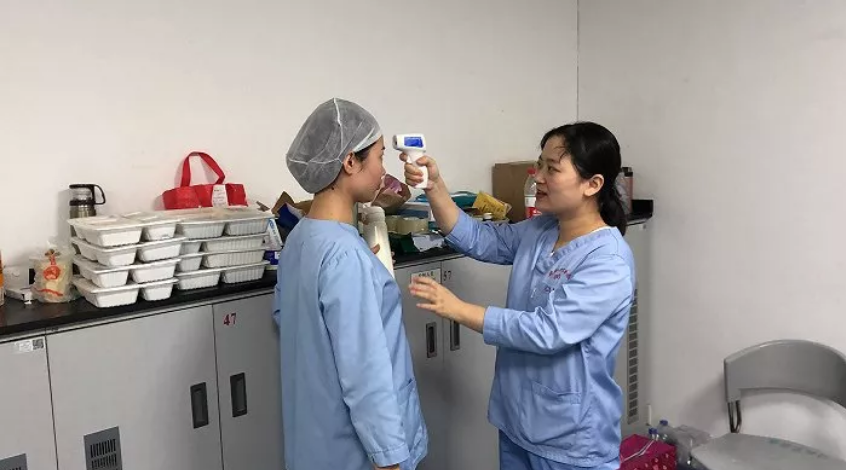 欧美三级小视频