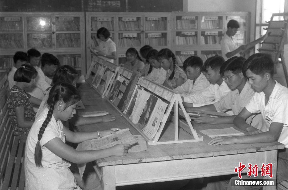 午夜裸体直播